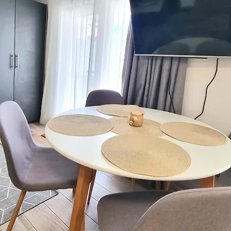 Apolonia - For 5 People * سوزوبول